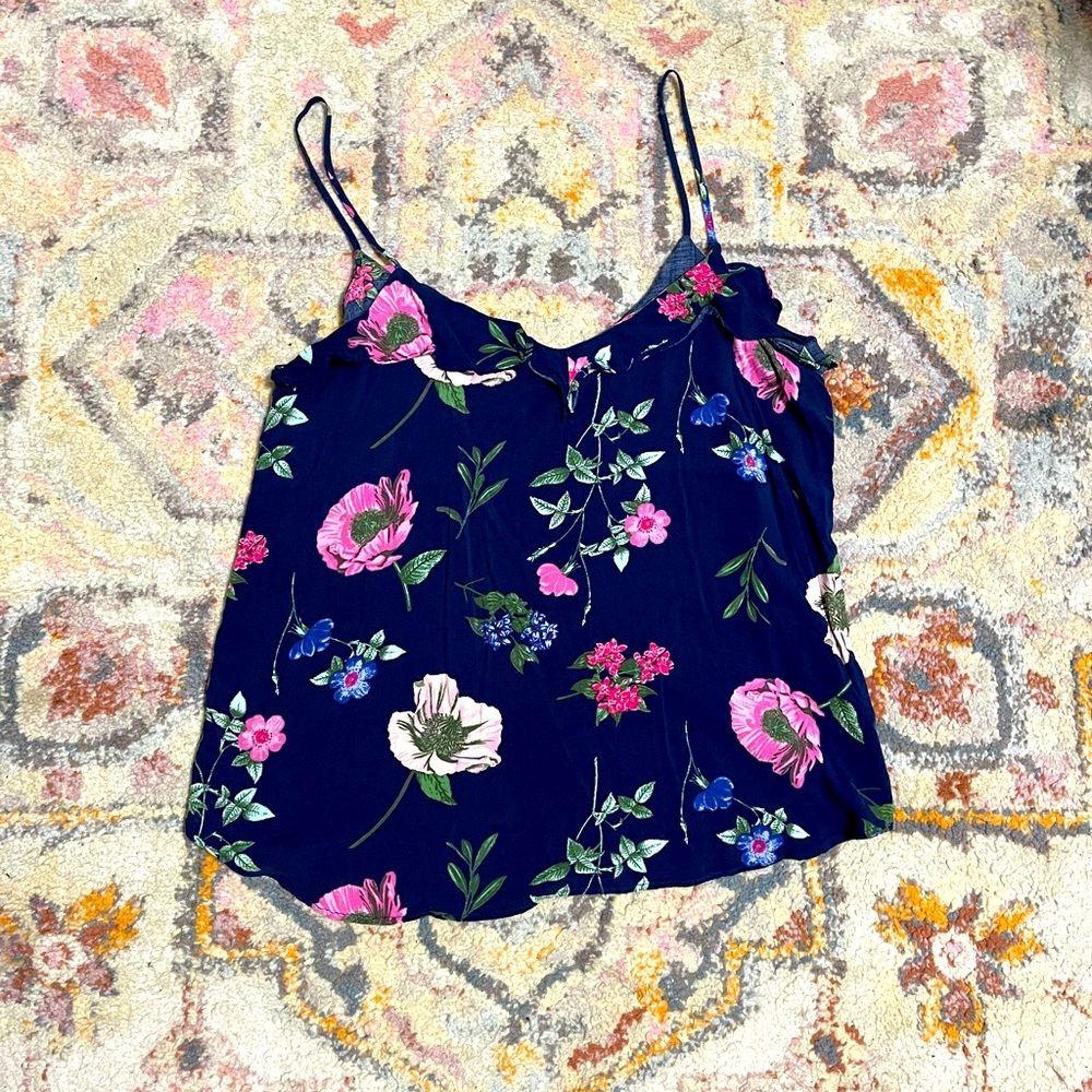 Old Navy top